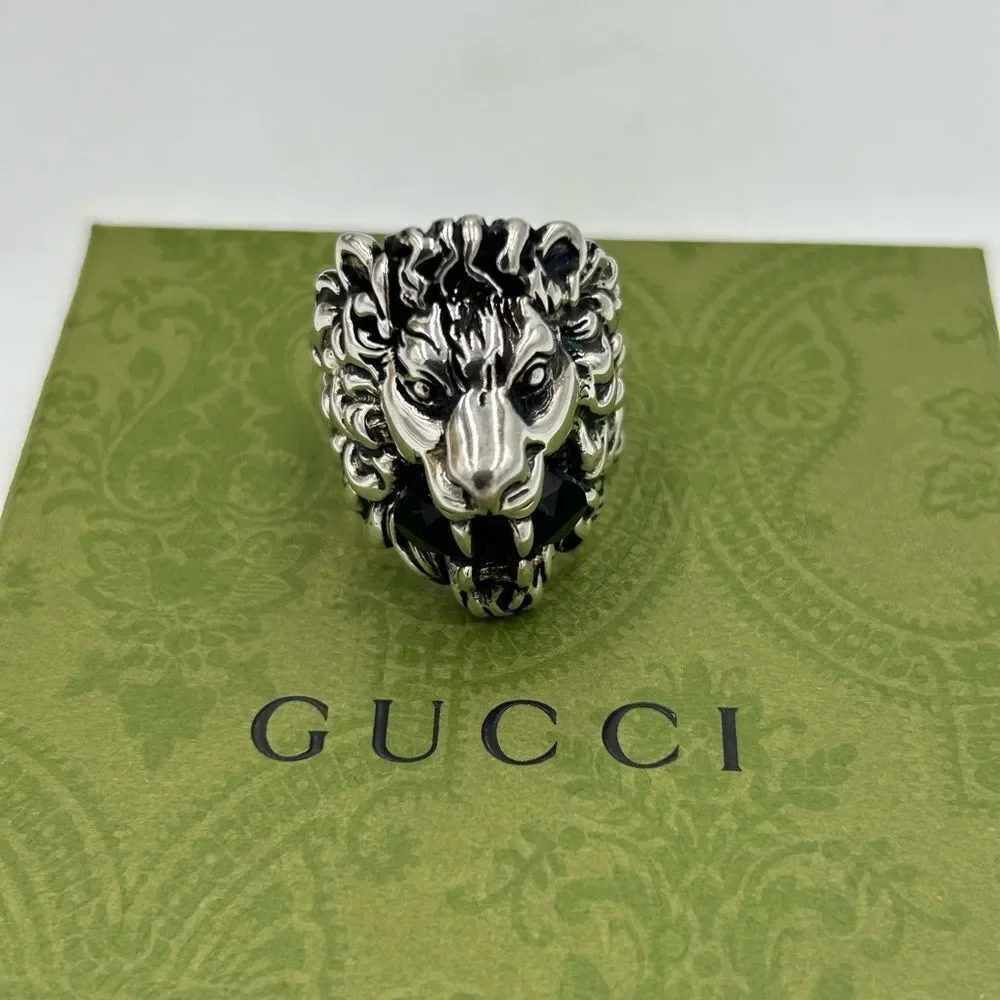 Gucci iconic Lionhead motif with Black stone size 10 made in Italy NWT